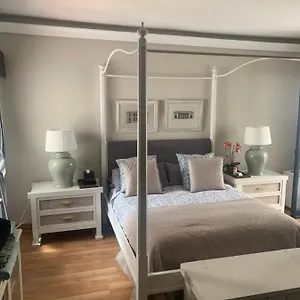 Banus Lovely , Marbella España
