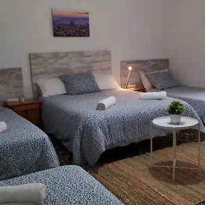 2* Casa de hóspedes Break In Gothic Hostal