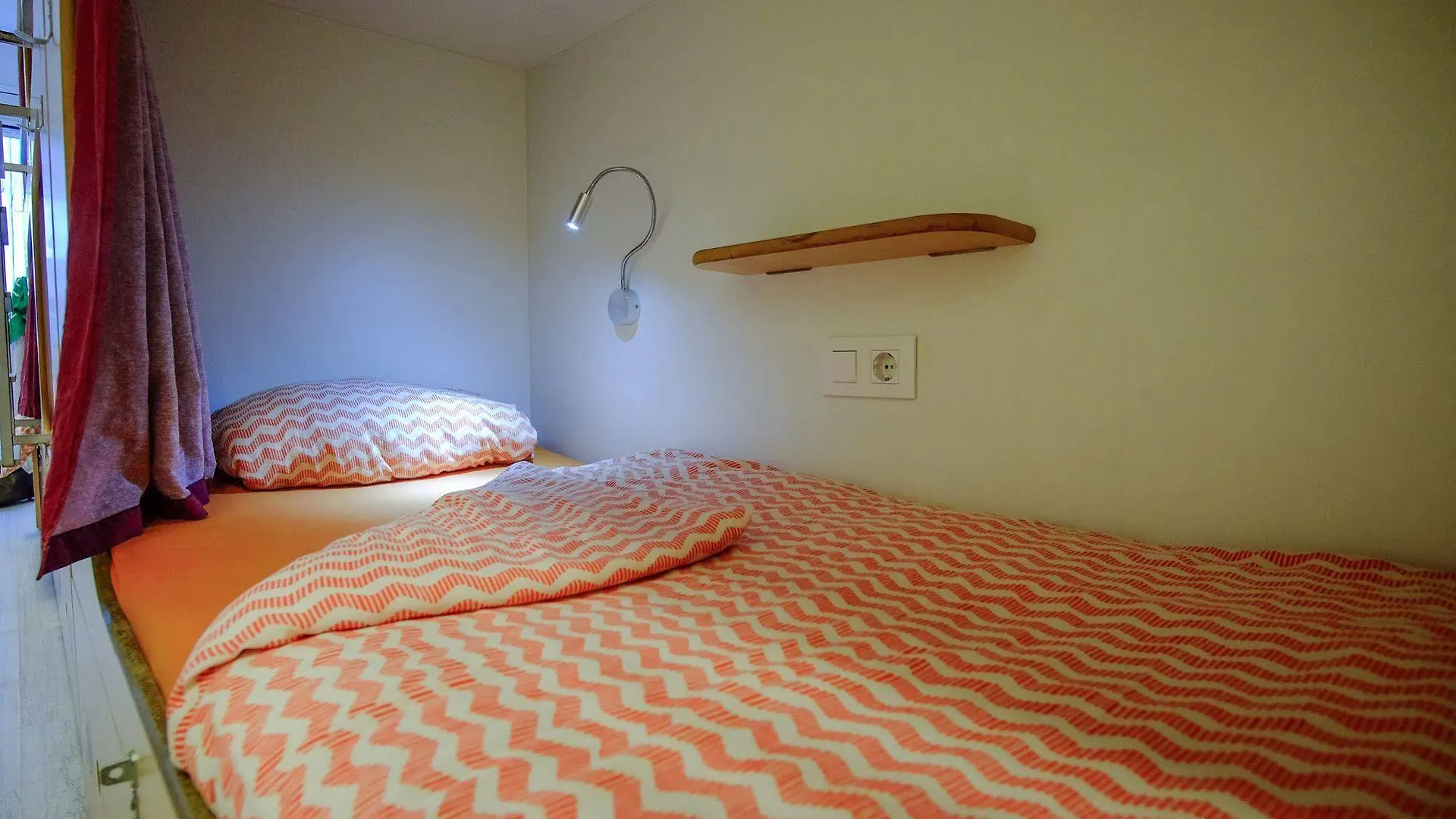 Rocket Hostels Gracia Barcelona España
