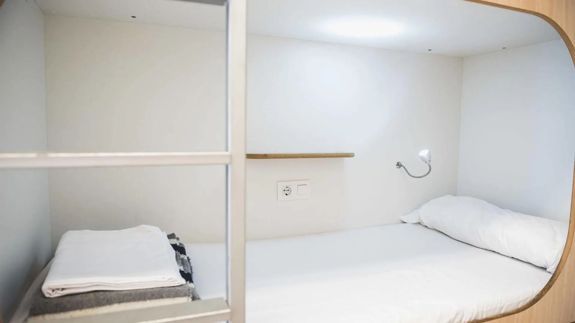 Rocket Hostels Gracia Barcelona